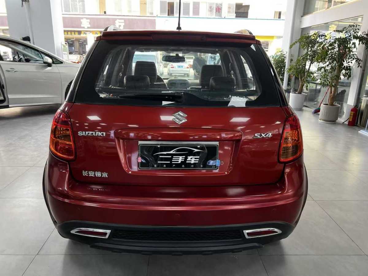 鈴木 天語  2011款 SX4 1.6L 兩廂運(yùn)動型圖片