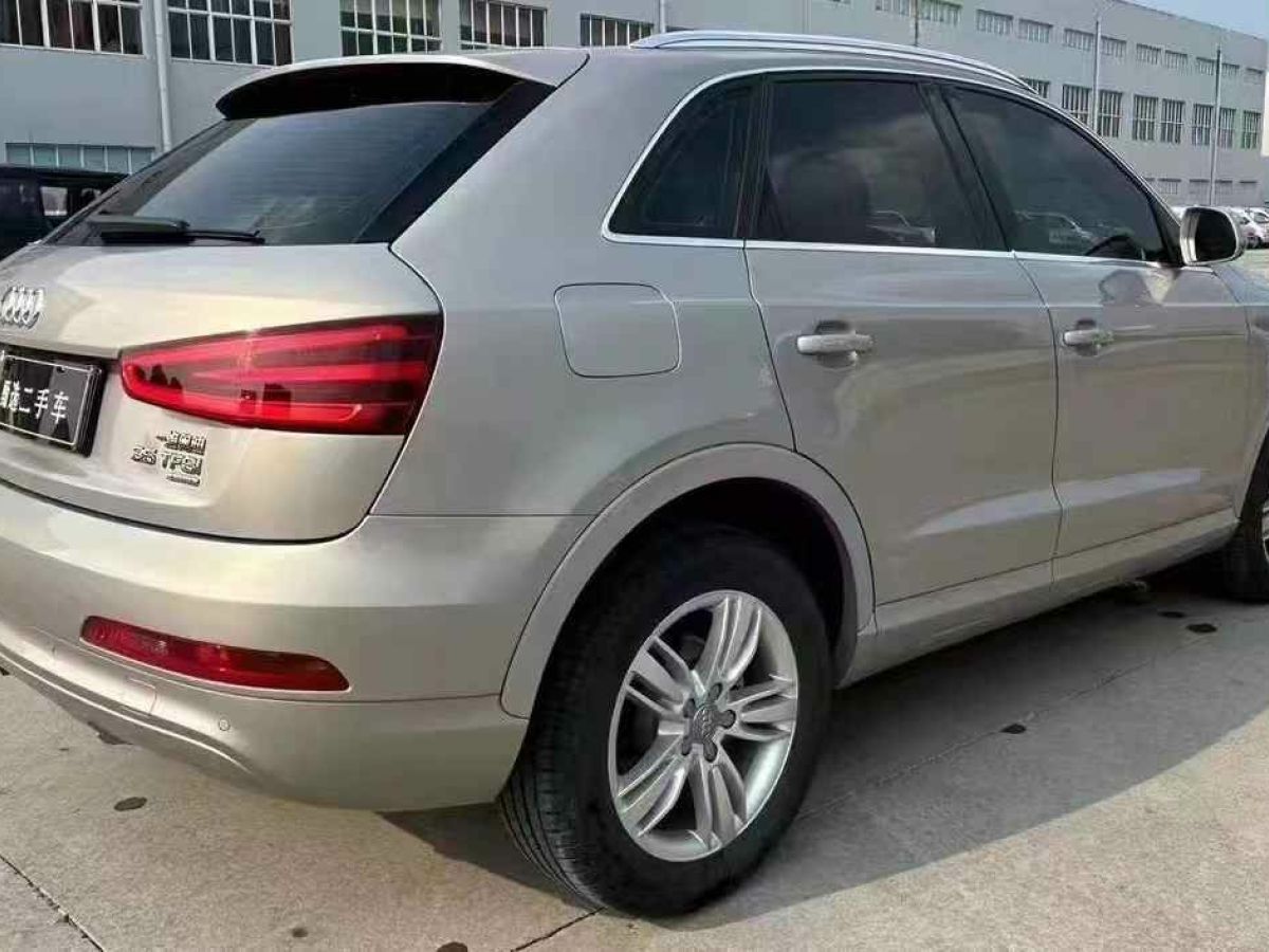 奧迪 奧迪Q3  2014款 Q3 1.4T 30TFSI 手動(dòng)標(biāo)準(zhǔn)型圖片