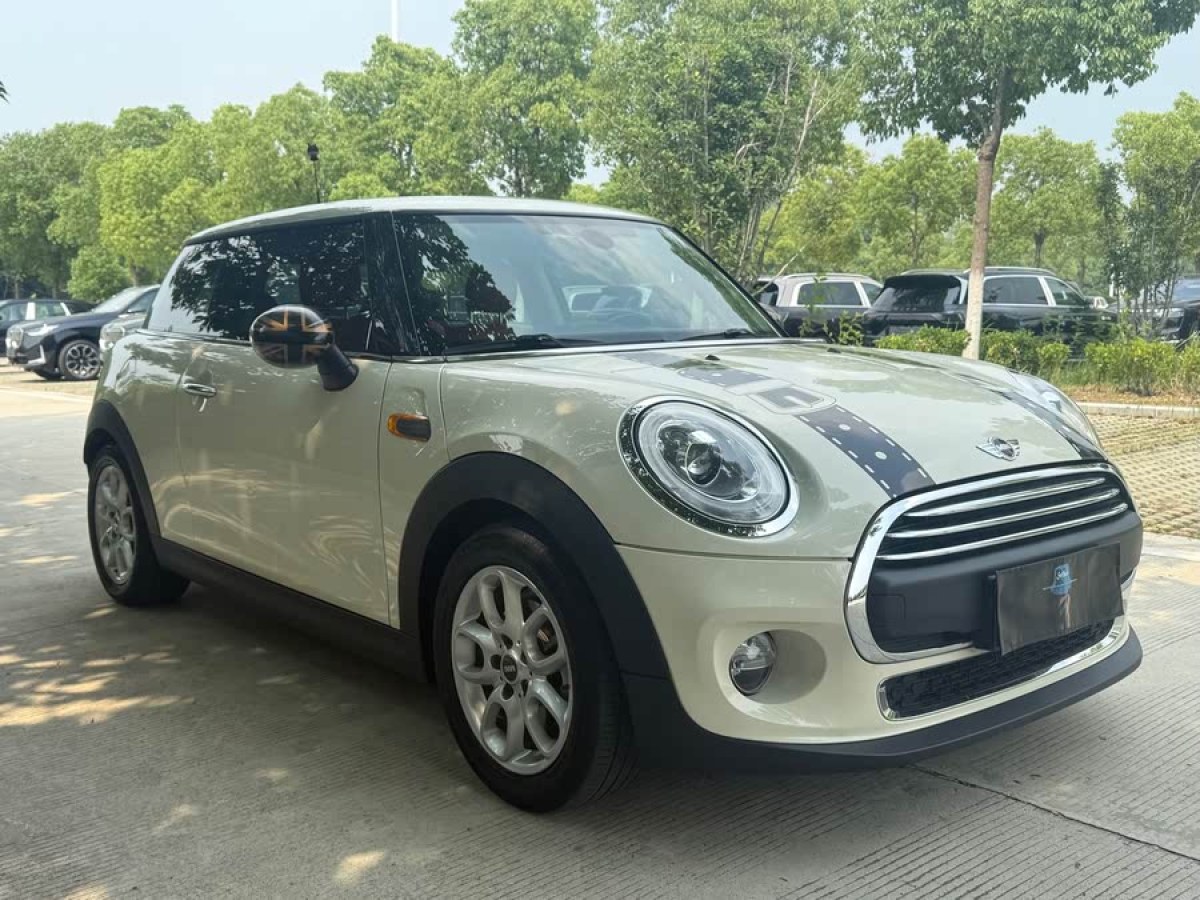MINI MINI  2016款 1.2T ONE 先鋒派圖片