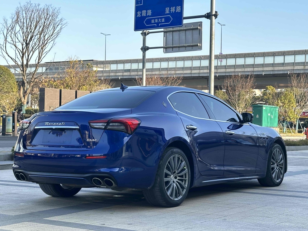 瑪莎拉蒂 Ghibli  2022款 2.0T GT鋒芒版圖片