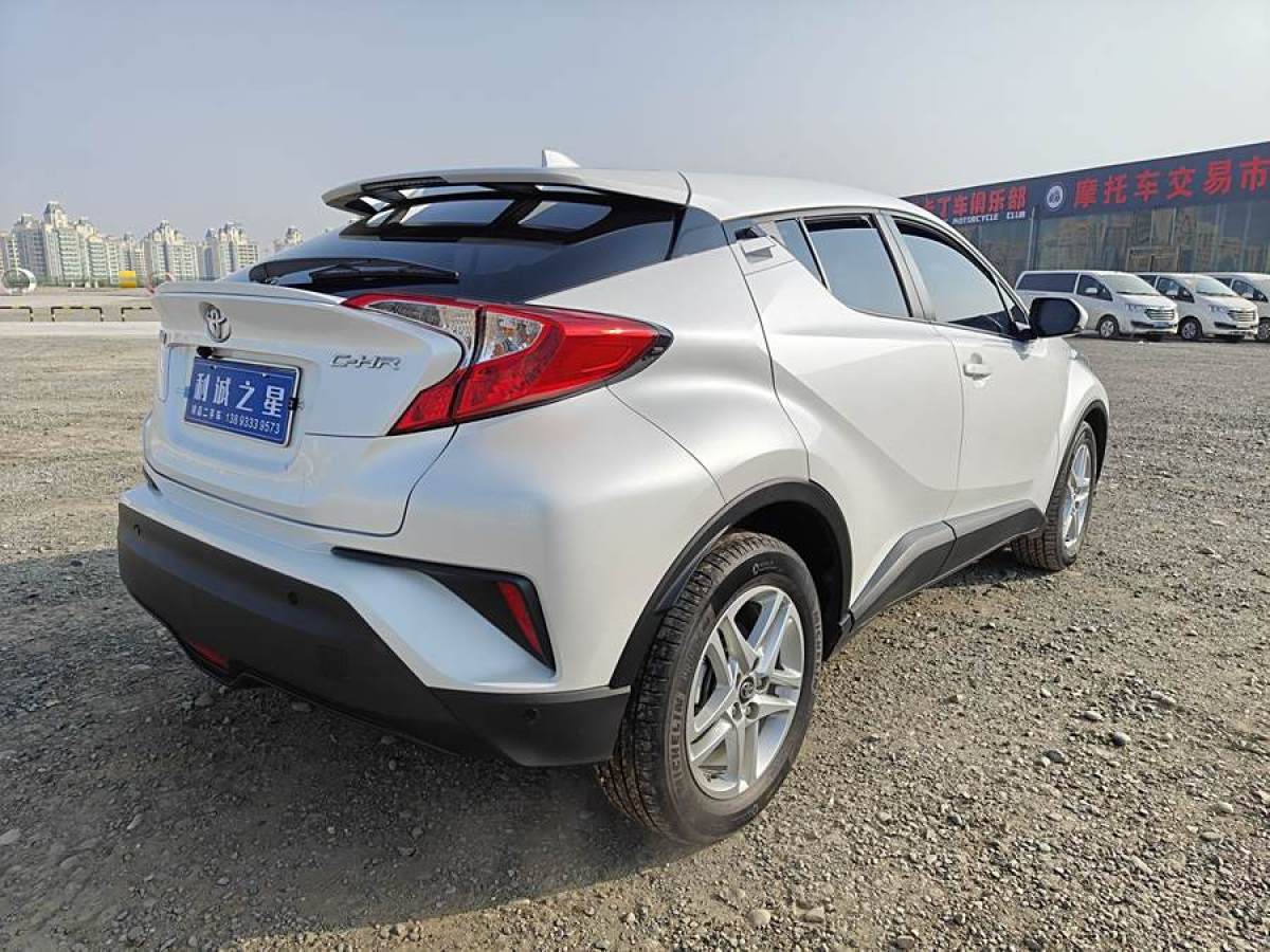 豐田 C-HR  2021款 2.0L 舒適版圖片