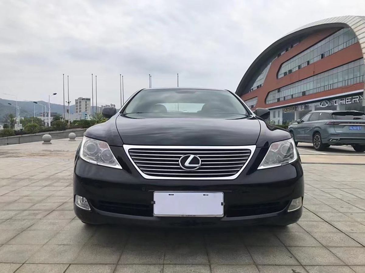 雷克薩斯 LS  2006款 460L 尊貴版圖片