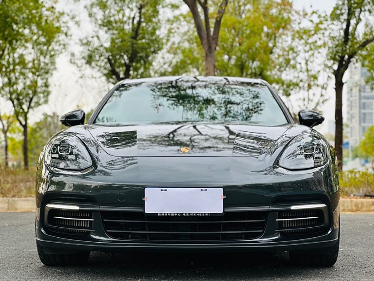 2020年9月保時(shí)捷 Panamera新能源  2021款 Panamera 4 E-Hybrid 行政加長版 2.9T