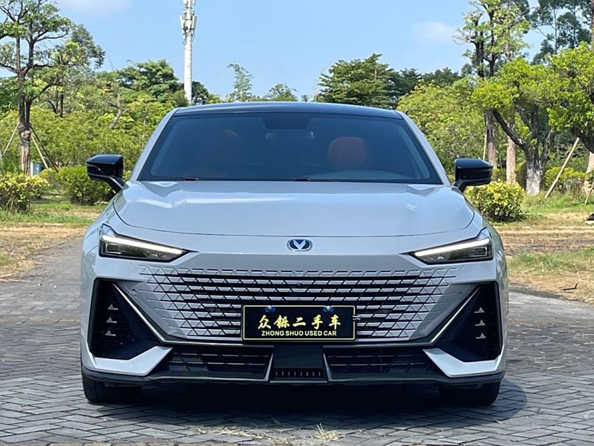 2023年5月長(zhǎng)安 長(zhǎng)安UNI-V  2022款 1.5T 尊貴型