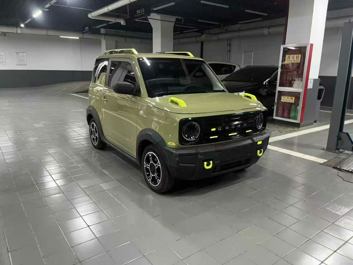 吉利 熊貓mini  2024款 200km 熊貓騎士圖片