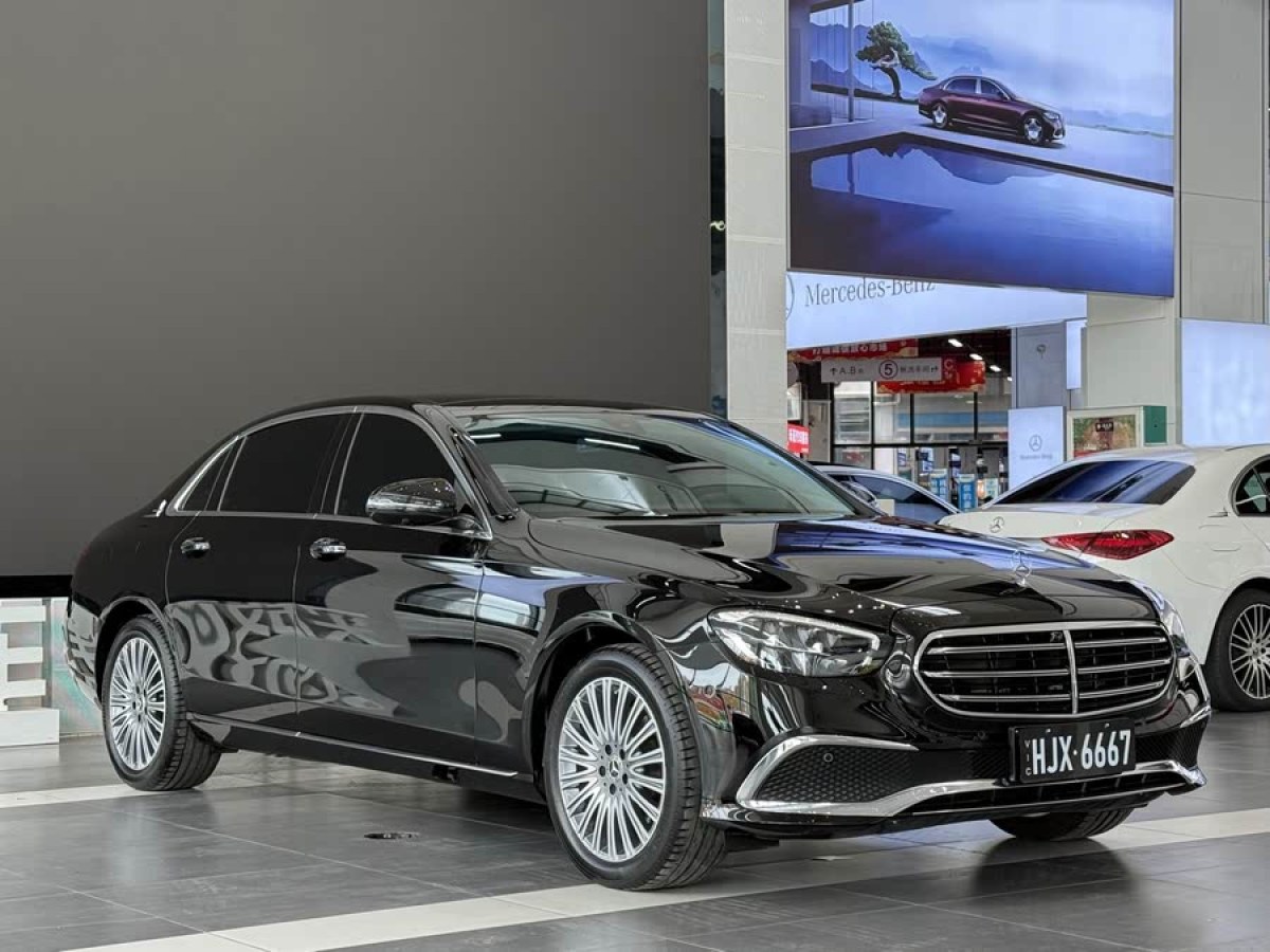 奔馳 奔馳E級(jí)  2021款 改款 E 300 L 豪華型圖片