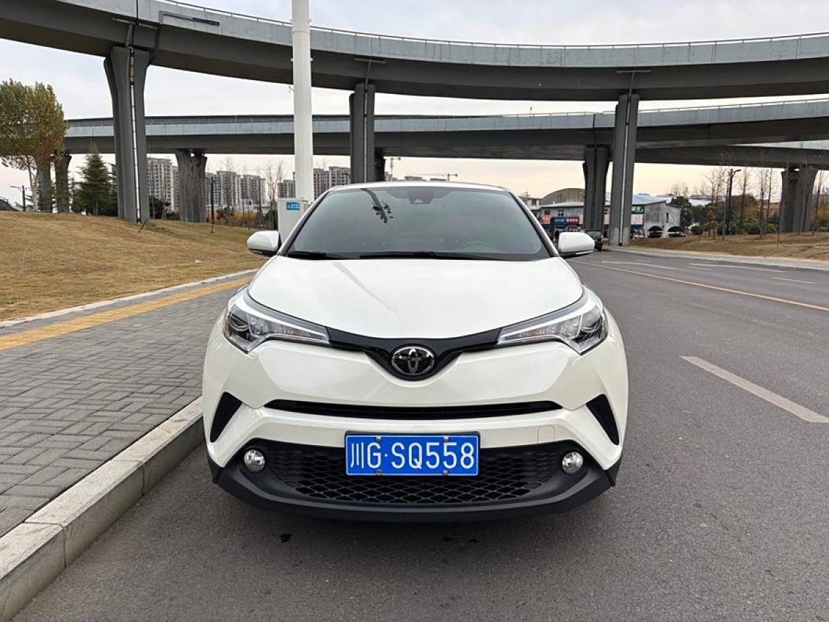 豐田 C-HR  2018款 2.0L 酷跑領(lǐng)先版 國(guó)V圖片