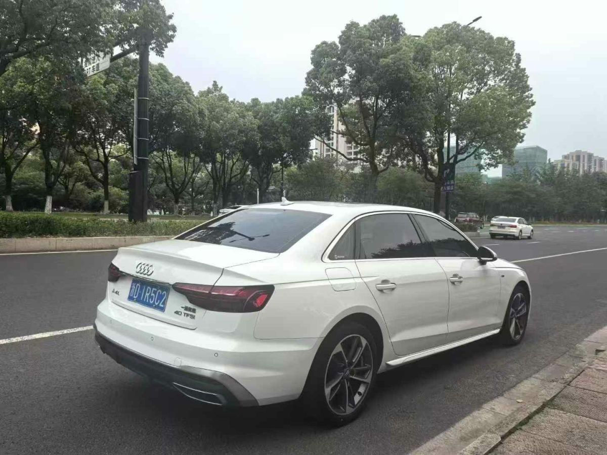 奧迪 奧迪A4L  2020款 35 TFSI 時(shí)尚動(dòng)感型圖片