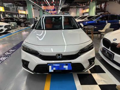 2022年1月 依維柯 得意 2.5T A37 M1客車 5-9座長(zhǎng)軸中頂雙胎手動(dòng)門圖片
