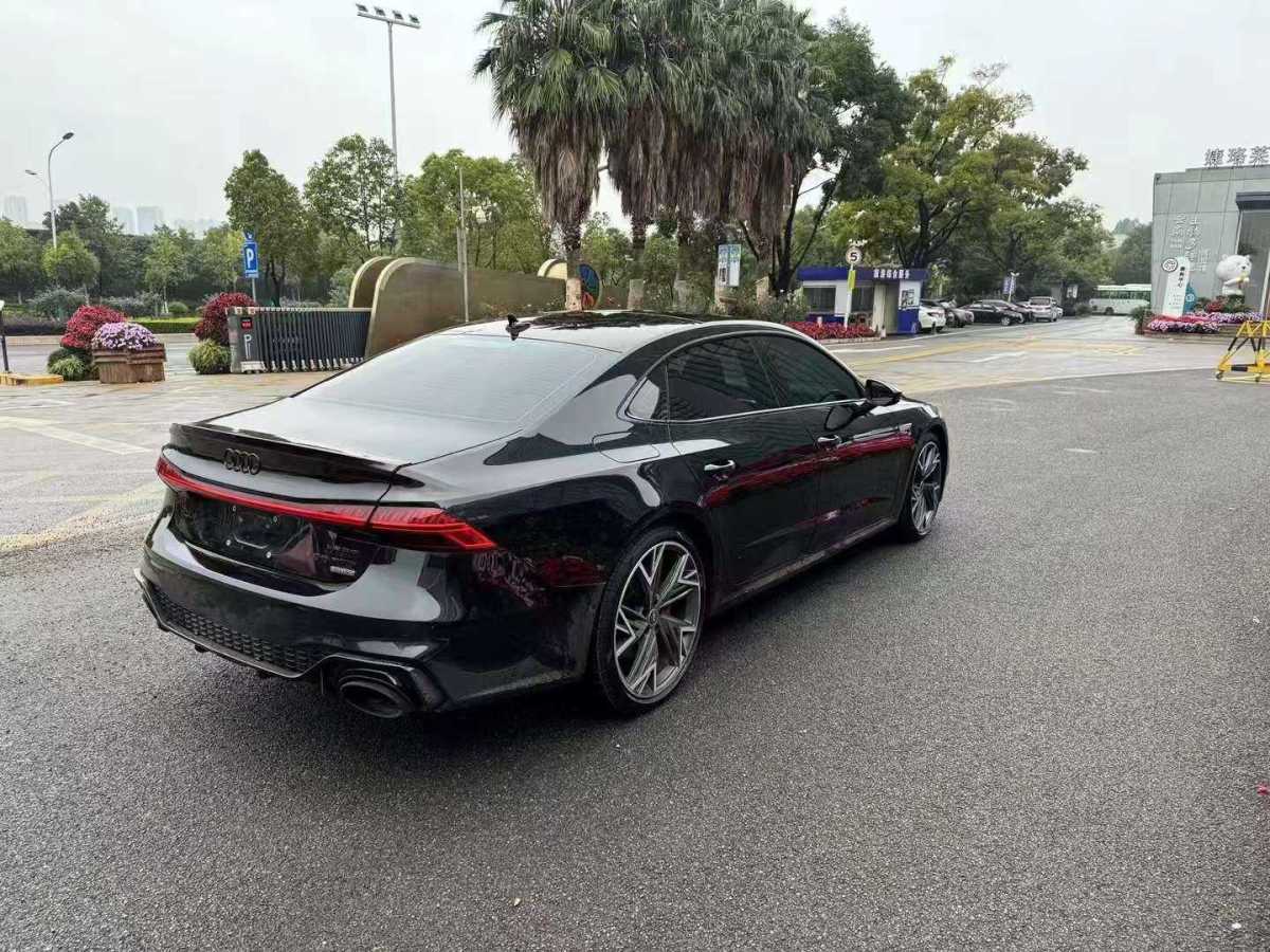 2023年9月奧迪 奧迪A7L  2023款 45 TFSI quattro S-line 黑武士版