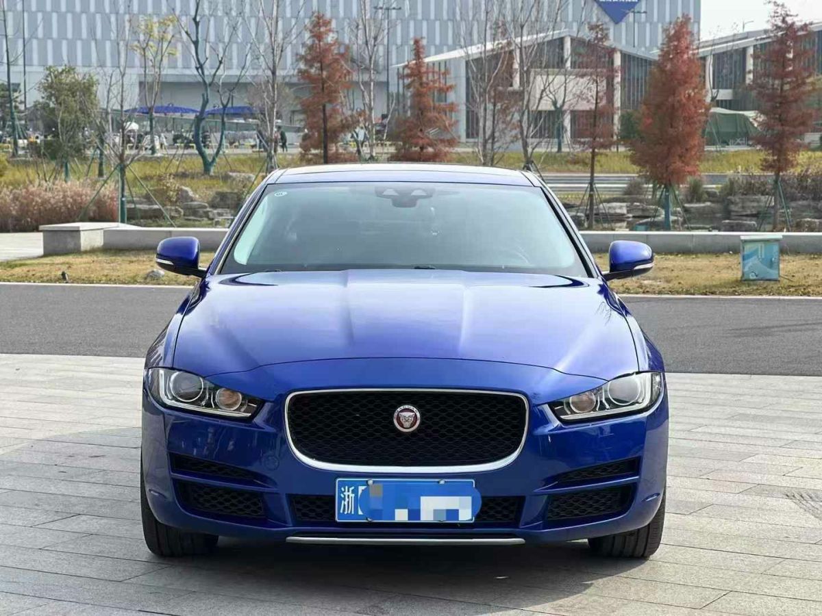 捷豹 XE  2019款 2.0T 300PS 四驅Landmark Edition圖片