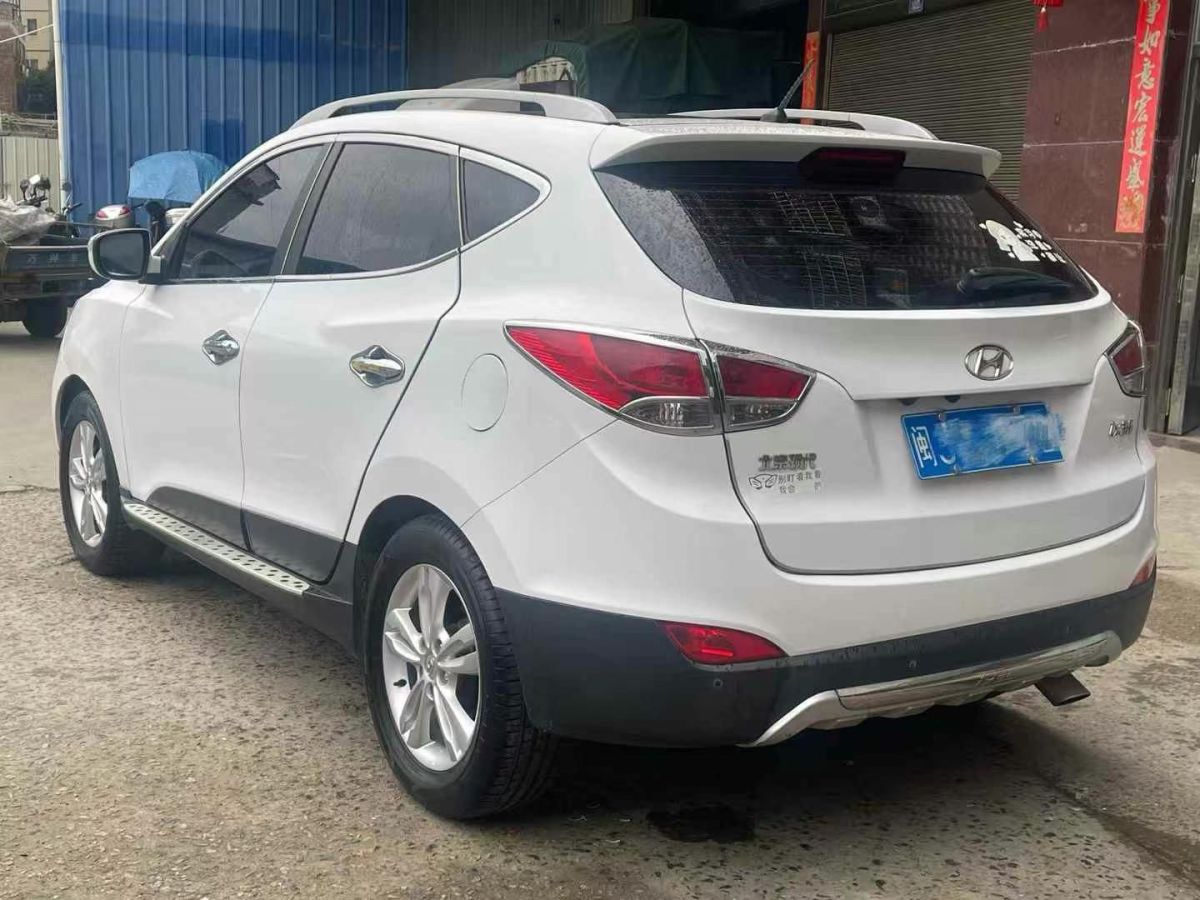 現(xiàn)代 ix35  2013款 2.0 GL 兩驅(qū)舒適型圖片