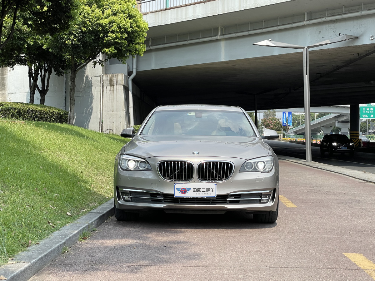 宝马 宝马7系  2013款 730Li 3.0 豪华型图片