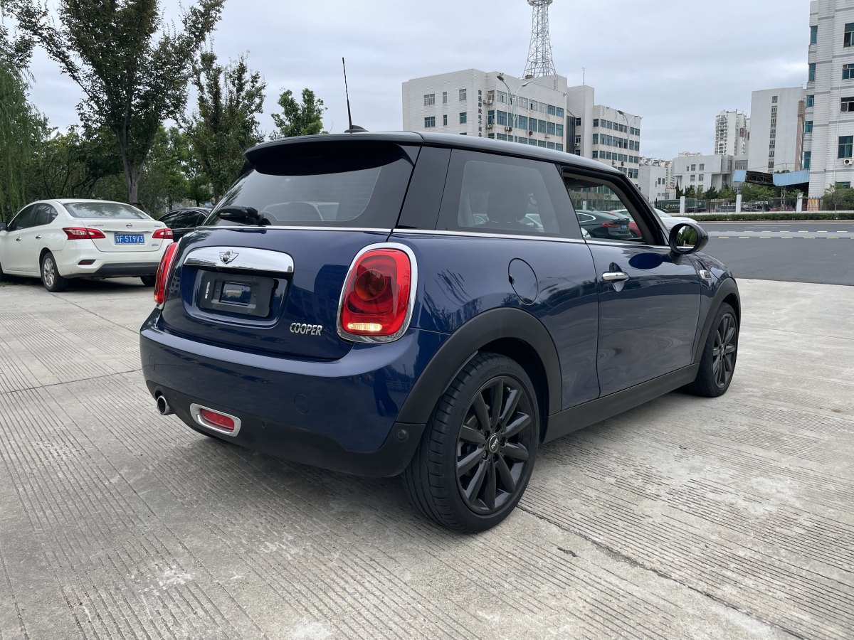 MINI MINI  2018款 1.5T COOPER CABRIO 藝術(shù)家圖片