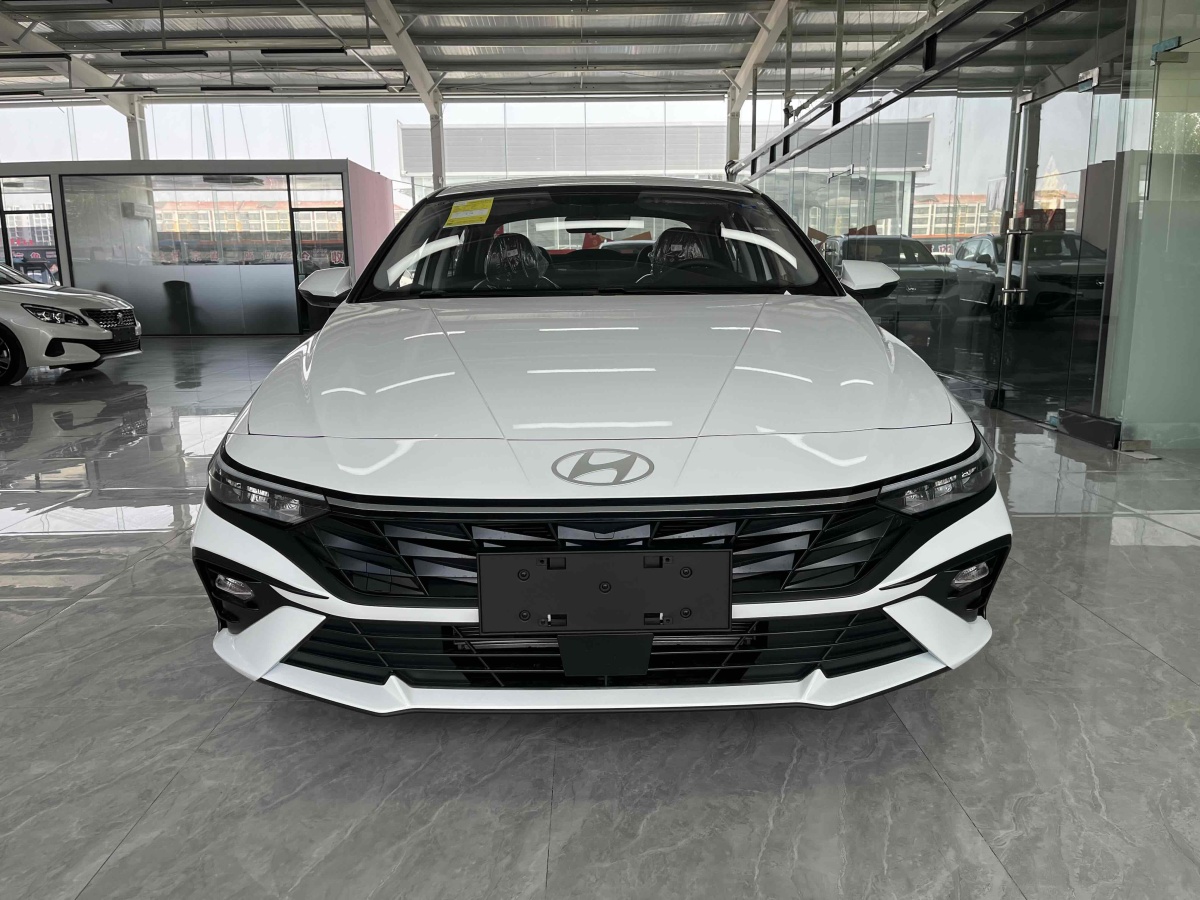 现代 伊兰特  2023款 1.5L CVT GLX精英版图片