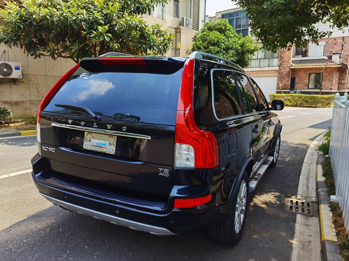 沃爾沃 XC90  2013款 2.5T T5 豪華升級(jí)版圖片