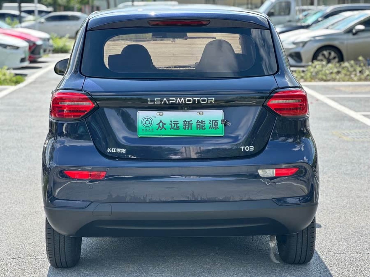 零跑 零跑T03  2021款 400輕享版 三元鋰圖片