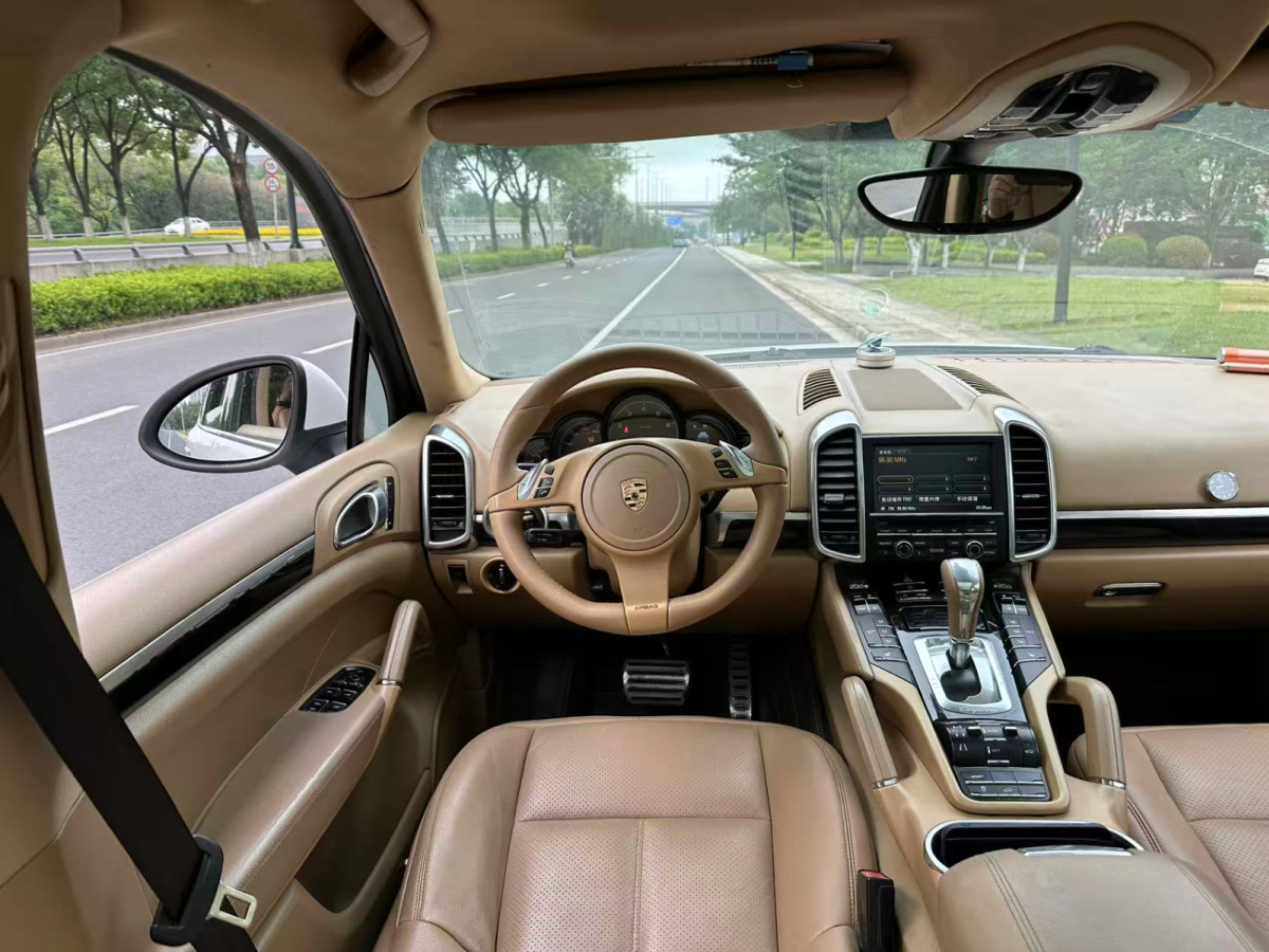 保時(shí)捷 Cayenne  2011款 Cayenne 3.0T圖片