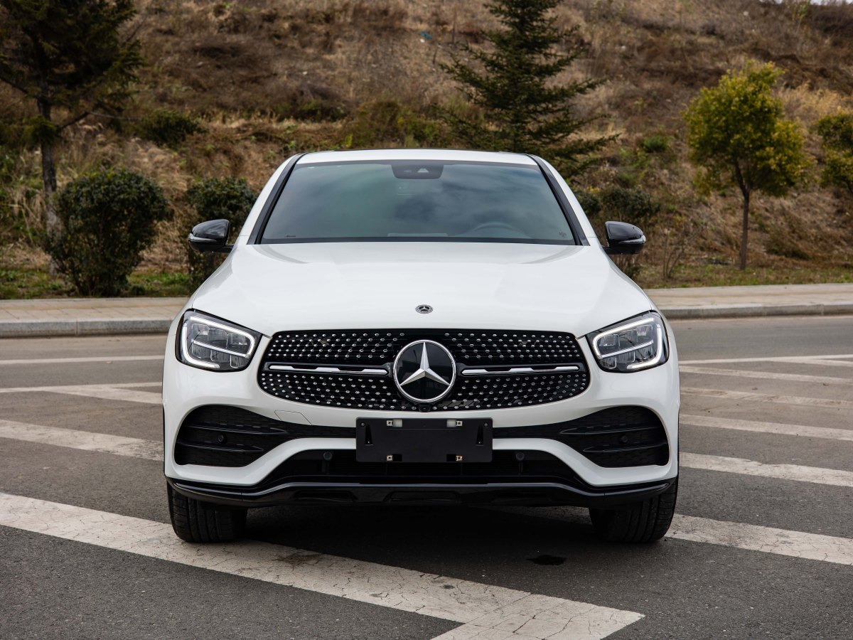 奔馳 奔馳GLC  2023款 GLC 300 4MATIC 轎跑SUV圖片