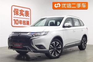 歐藍(lán)德 三菱 2.0L 兩驅(qū)暢享版 7座 國(guó)VI