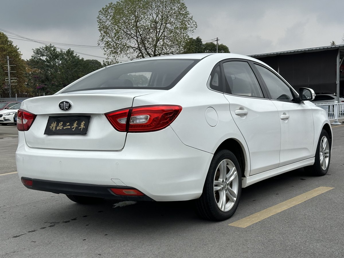 奔騰 B30  2019款 1.6L 自動(dòng)舒適型圖片