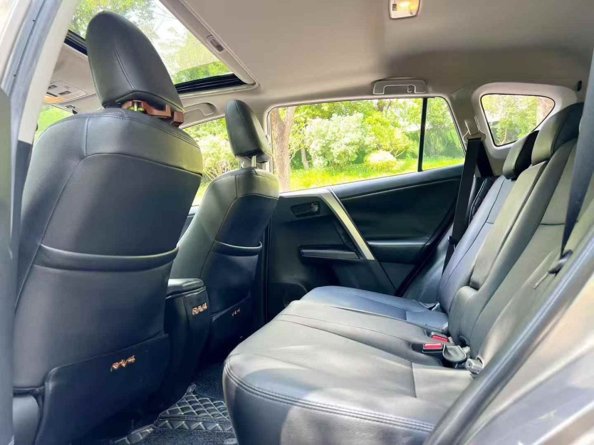 豐田 RAV4榮放  2019款  2.0L CVT兩驅(qū)風(fēng)尚版 國(guó)VI圖片