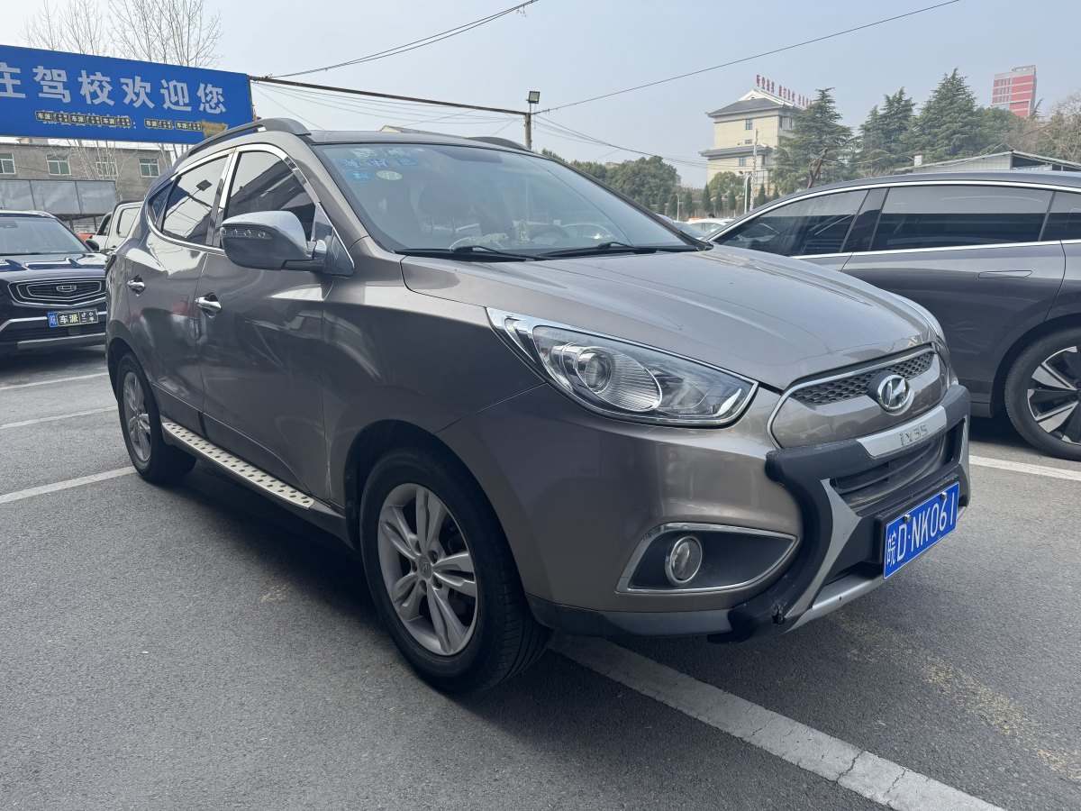 2013年7月現(xiàn)代 ix35  2013款 2.0L 自動兩驅(qū)智能型GLS 國V