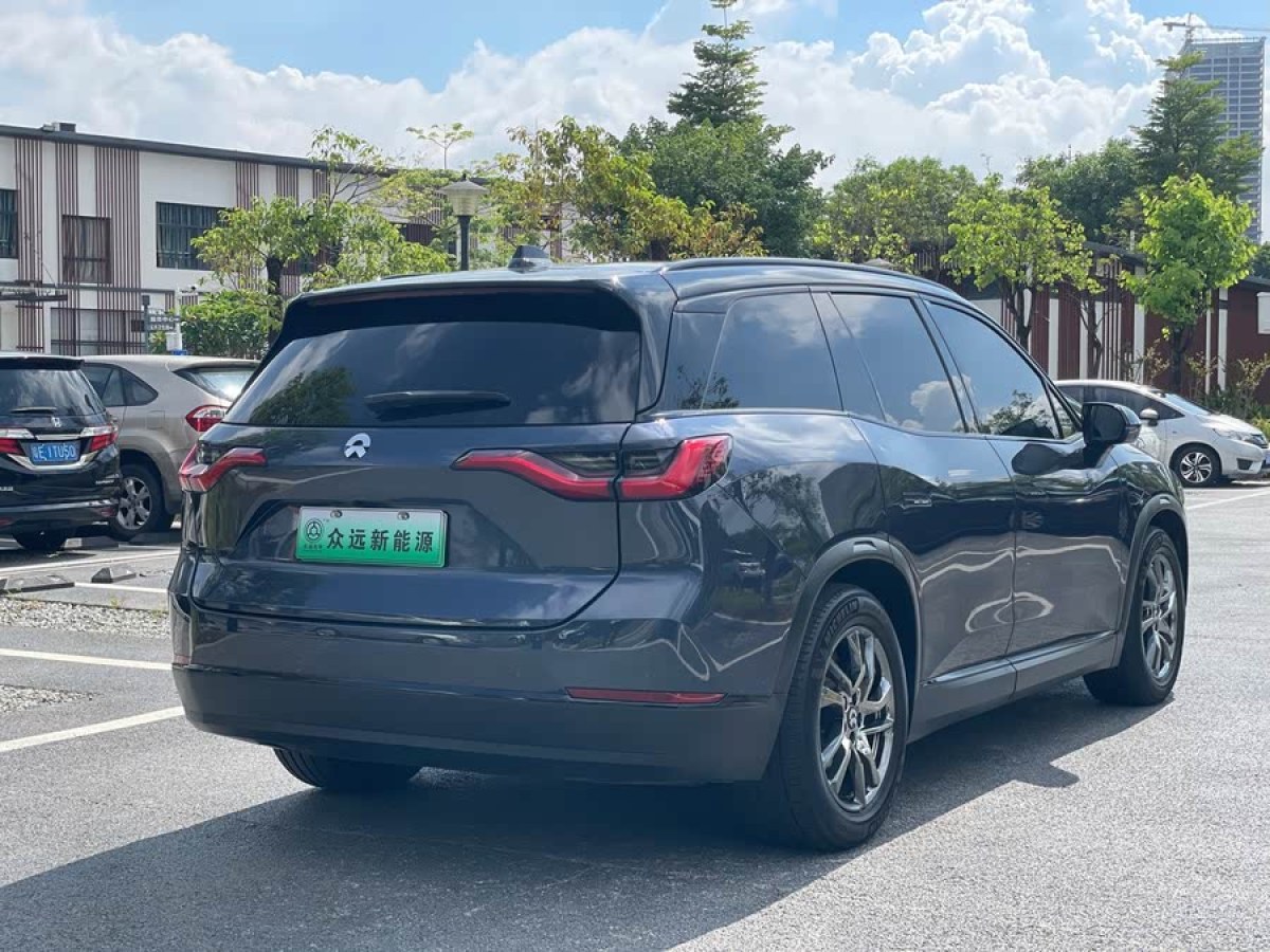 蔚來 ES8  2020款 580KM 基準版 六座版圖片