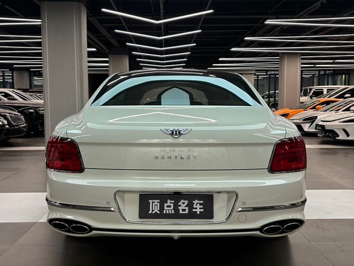 賓利 飛馳  2023款 4.0T V8 雅度版圖片