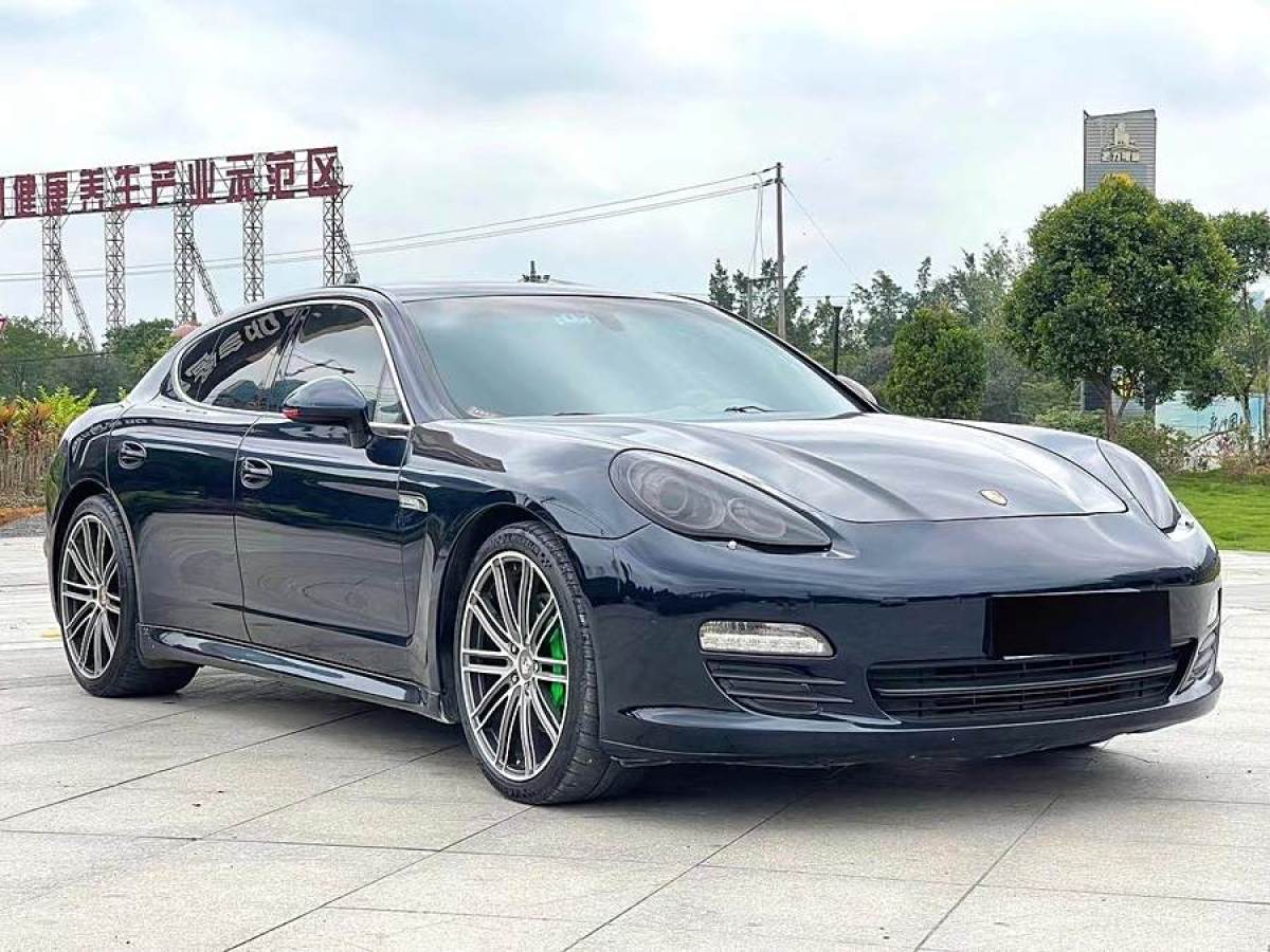 2013年12月保時捷 Panamera  2014款 Panamera 3.0T