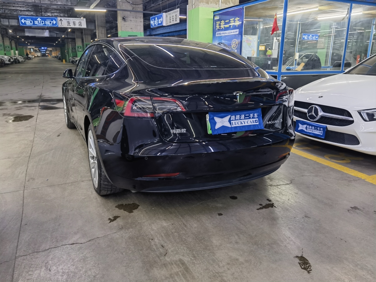 特斯拉 Model 3  2021款 改款 標準續(xù)航后驅(qū)升級版圖片