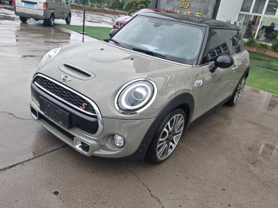 2019年7月 MINI MINI 2.0T COOPER S 艺术家图片