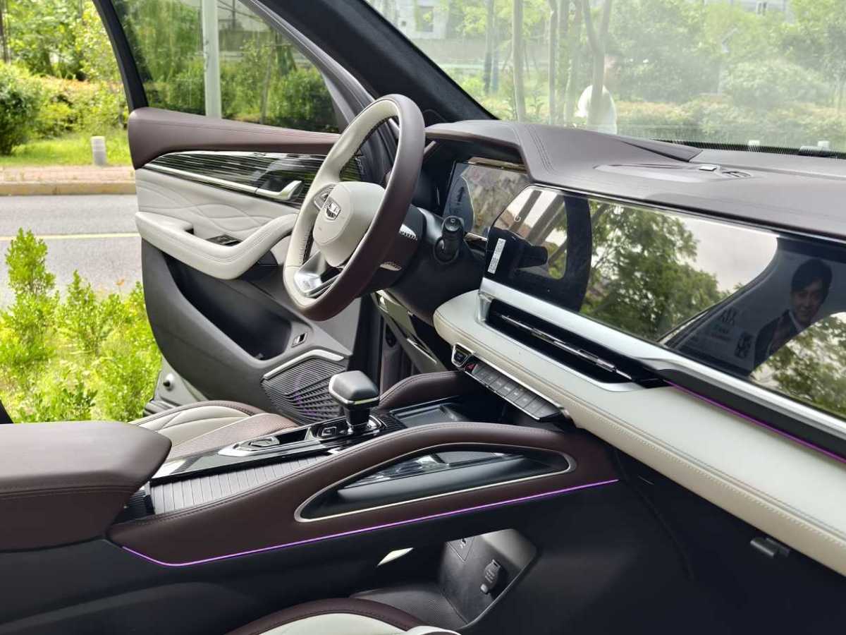 2022年10月吉利 星越L  2021款 2.0TD DCT EVO兩驅(qū)智尊型