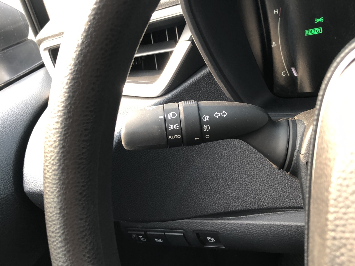 丰田 卡罗拉  2023款 1.8L 智能电混双擎 精英版图片