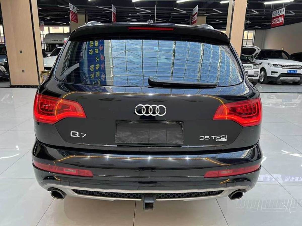 奧迪 奧迪Q7  2014款 35 TFSI 進(jìn)取型圖片