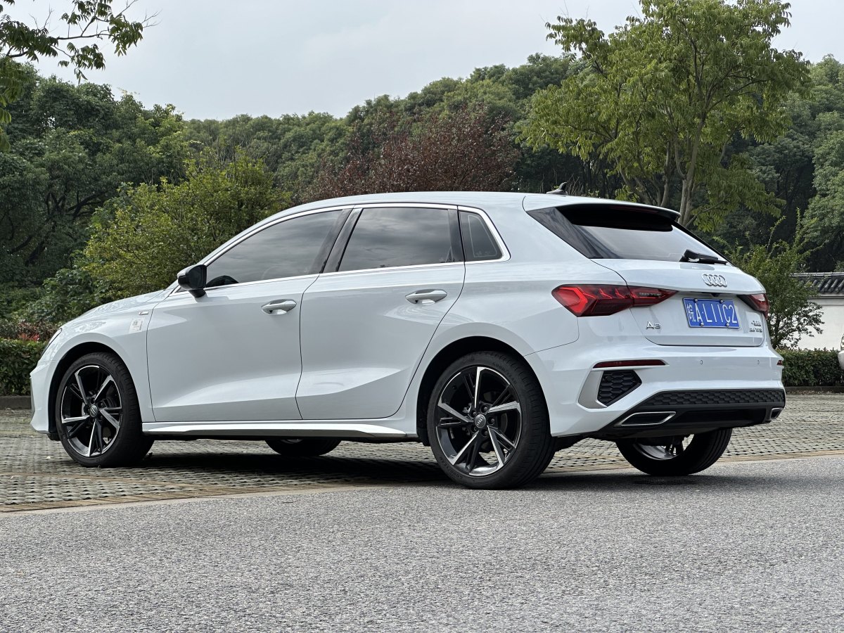 奧迪 奧迪A3  2022款 Sportback 35 TFSI 時尚運(yùn)動型圖片