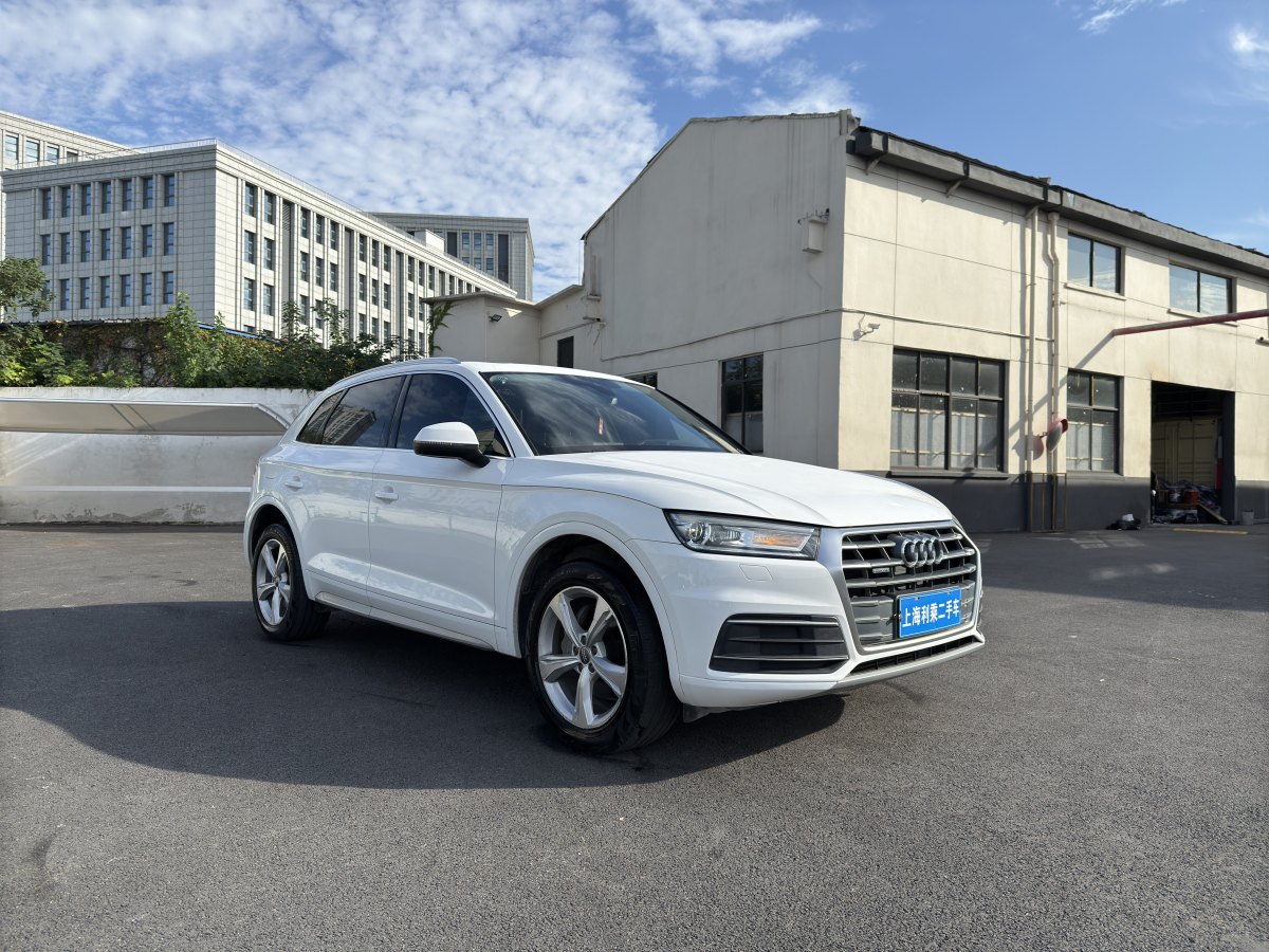 2021年10月奧迪 奧迪Q5L  2021款 40 TFSI 時(shí)尚動(dòng)感型