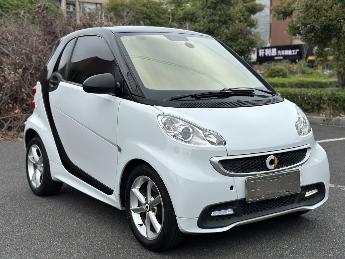 smart fortwo 2013 1.0T Hardtop Passion Edition图片