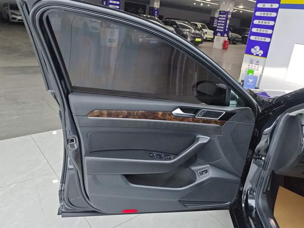大眾 邁騰  2018款 改款 330TSI DSG 豪華型圖片