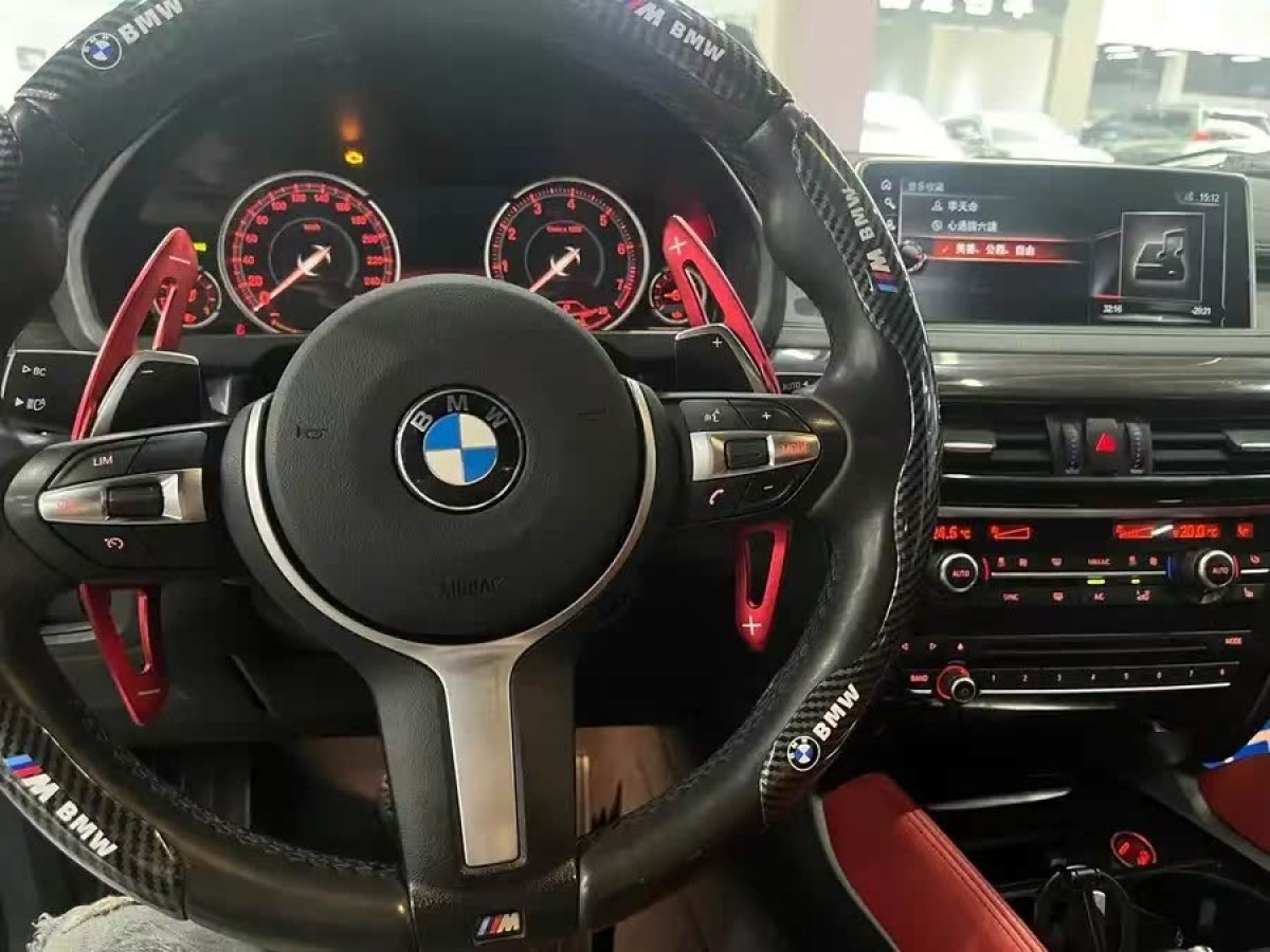 寶馬 寶馬X6  2015款 xDrive35i 領(lǐng)先型圖片