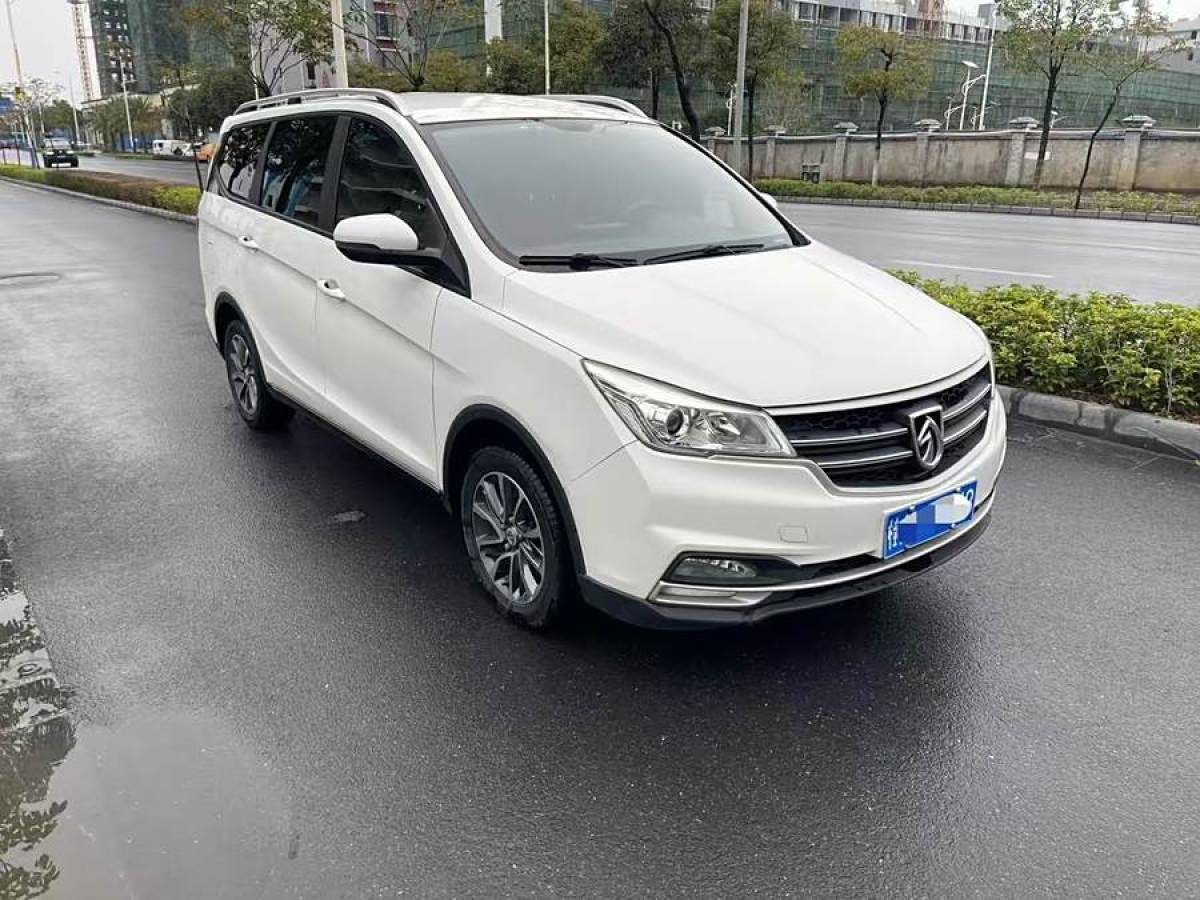 寶駿 730  2019款  1.5T CVT時尚型 7座 國VI圖片