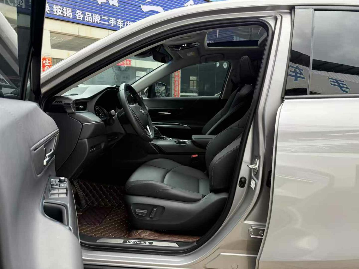 豐田 威颯  2024款 2.0L CVT兩驅(qū)尊貴版圖片