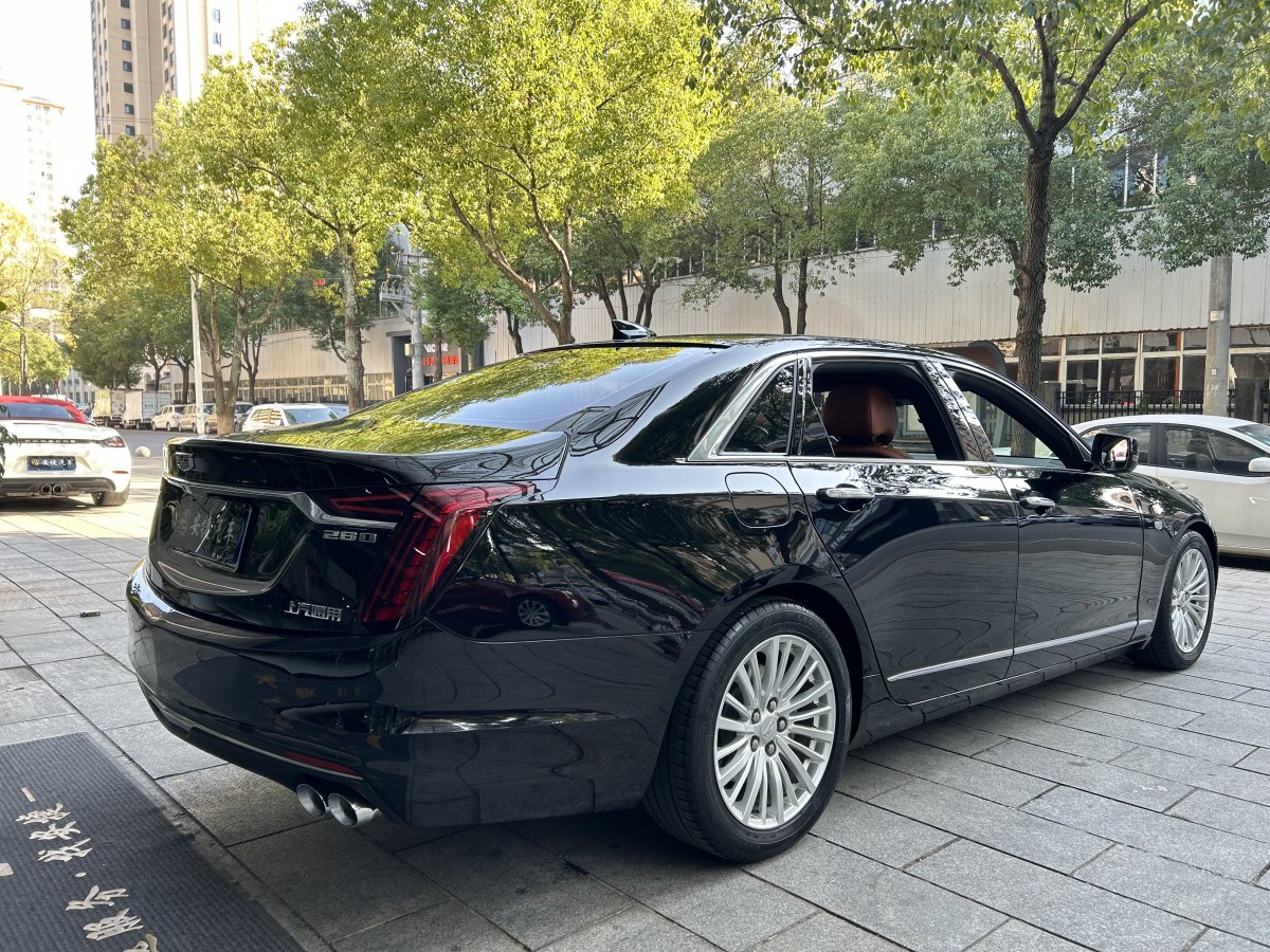 凱迪拉克 CT6  2023款 28T 豪華型圖片