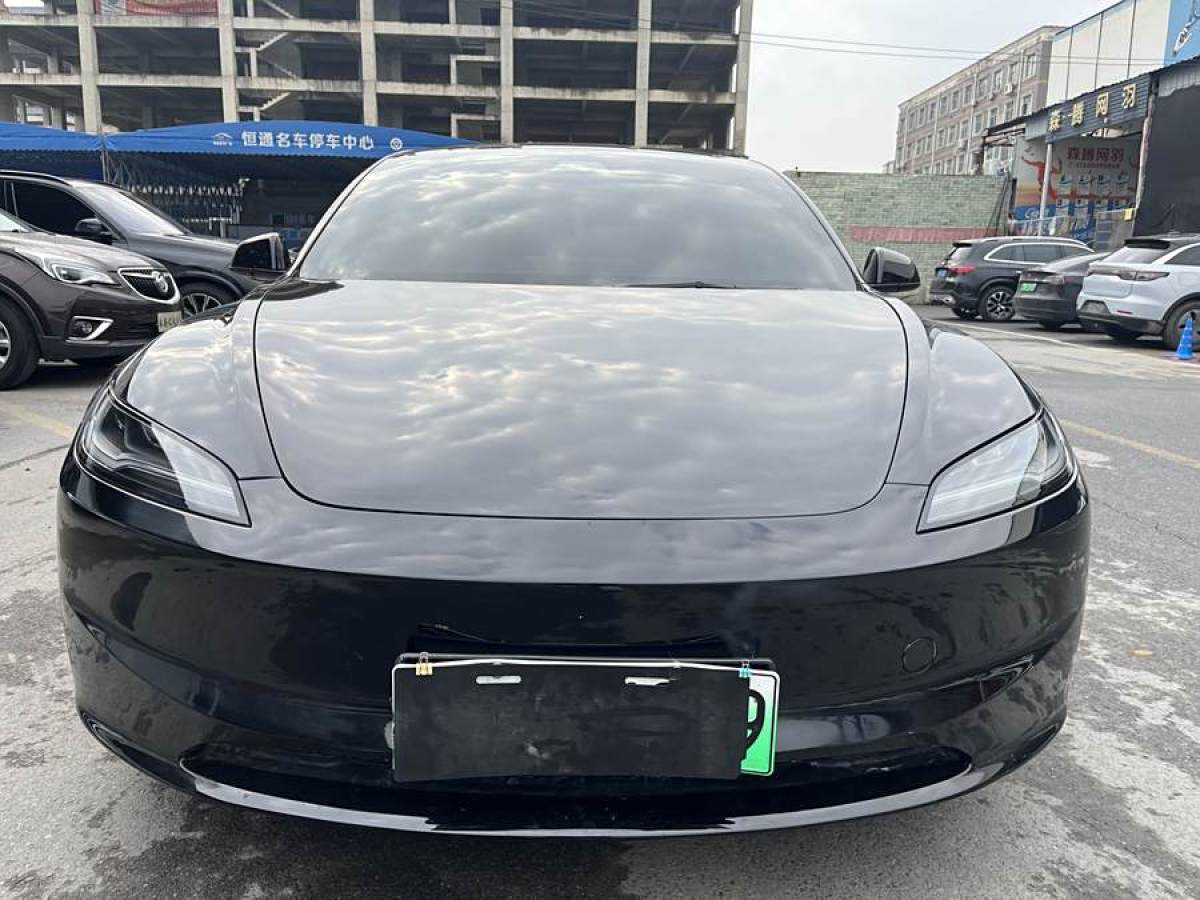 特斯拉 Model Y  2023款 后輪驅(qū)動版圖片