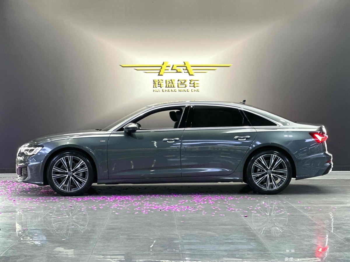 奧迪 奧迪A6L  2022款 45 TFSI 臻選動感型圖片