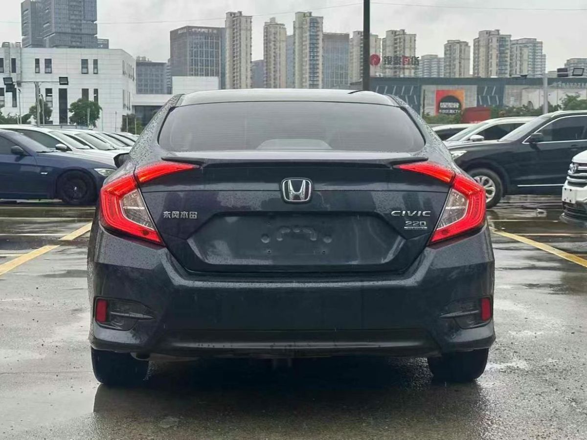 本田 思域  2021款 HATCHBACK 220TURBO 手動(dòng)駕趣控圖片