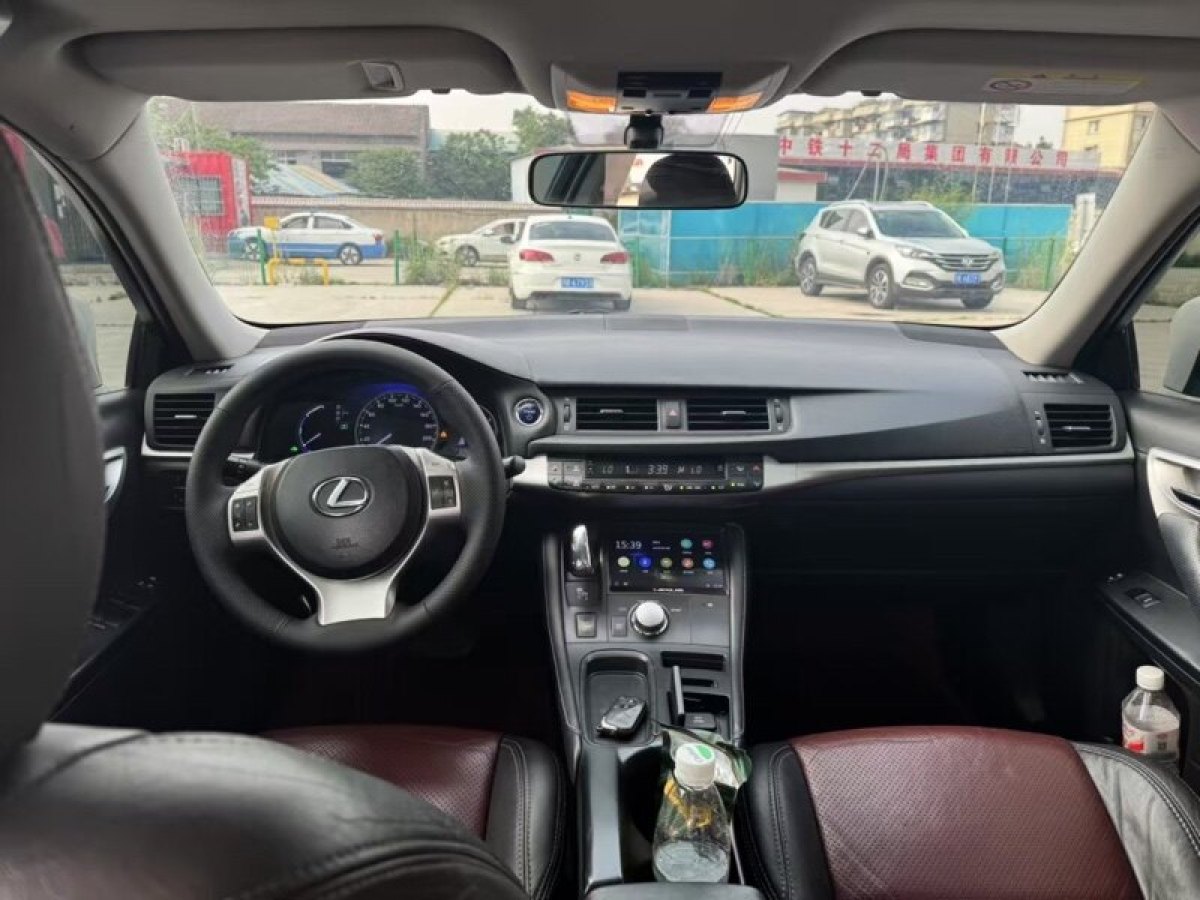 雷克薩斯 CT  2013款 CT200h 領(lǐng)先版圖片