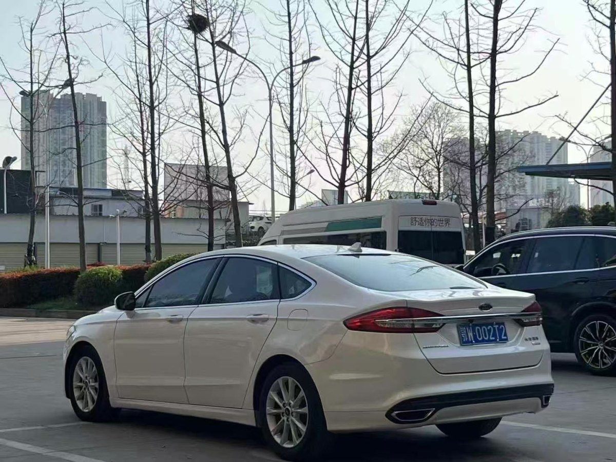 福特 蒙迪歐  2017款 改款 EcoBoost 200 時(shí)尚型圖片