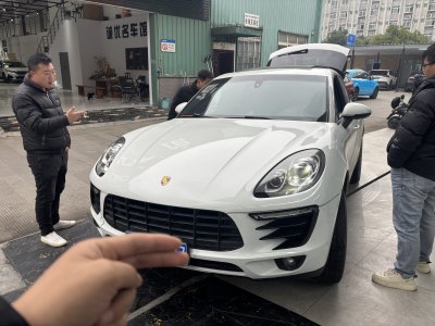 2015年2月 保時(shí)捷 Macan Macan 2.0T圖片