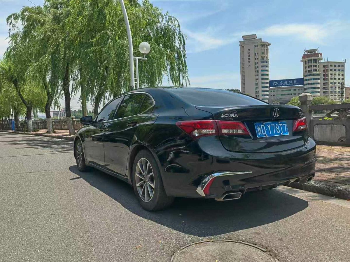 謳歌 TLX 圖片
